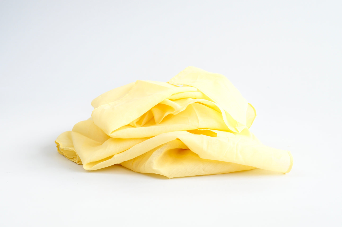 Play Cloth Light yellow 90 x 90 cm