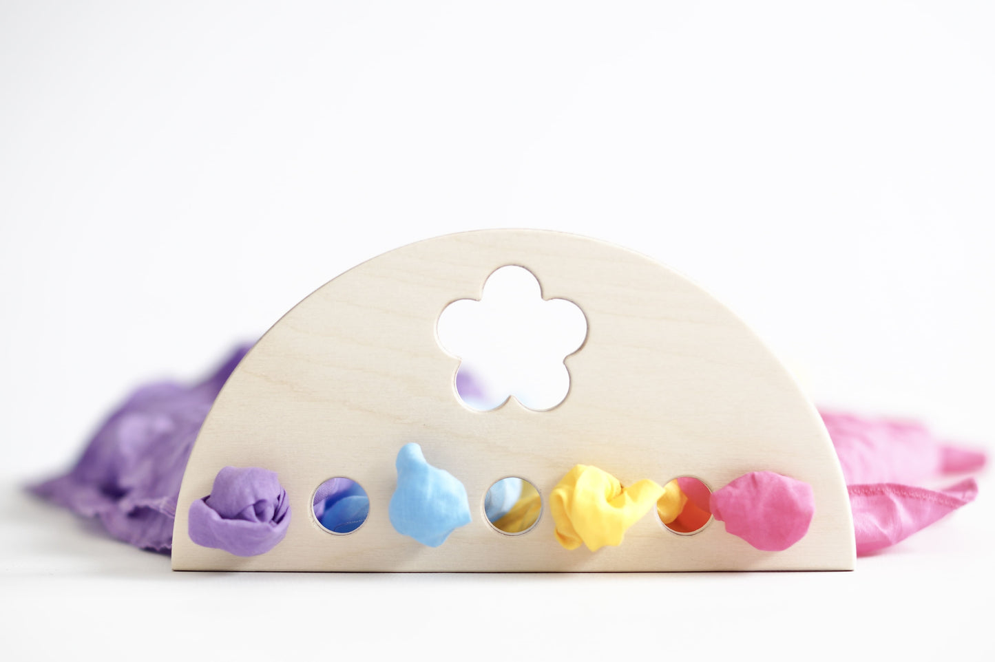 Wooden display small - flower